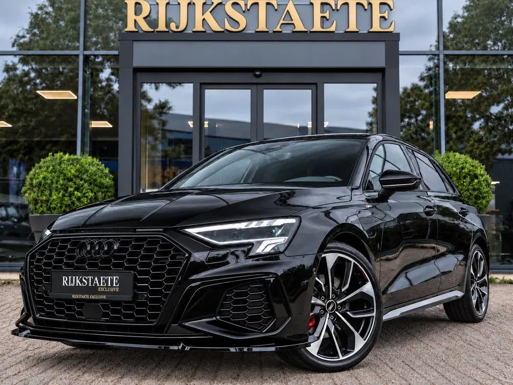 Audi A3 40 TFSIe S-Line uit 2021