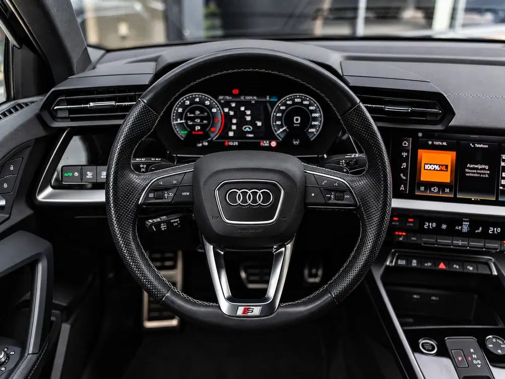 Audi A3 40 TFSIe S-Line uit 2021, foto 11