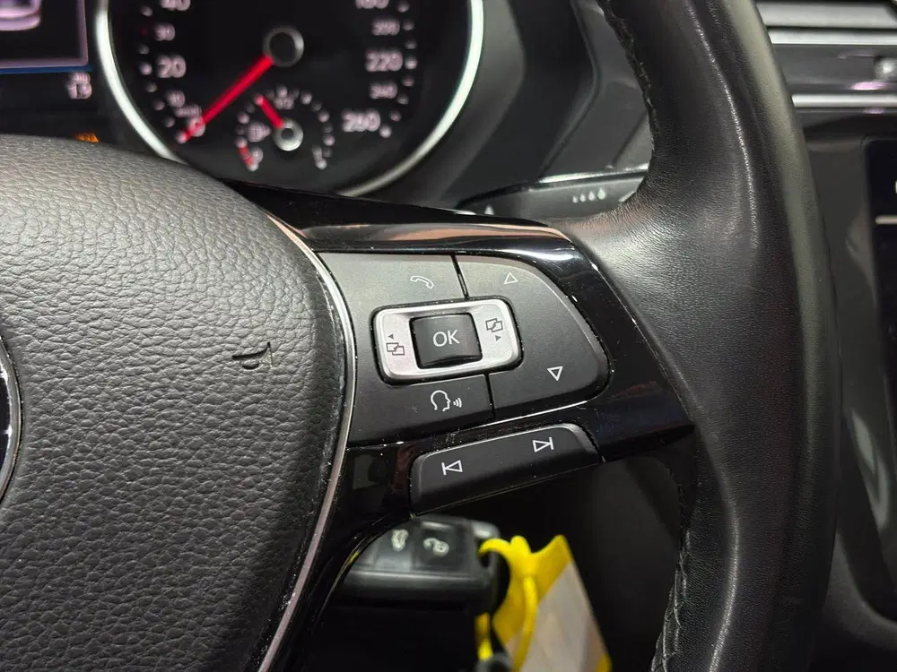 Volkswagen Tiguan Allspace 1.4 TSI R Line 150 PK uit 2019, foto 15