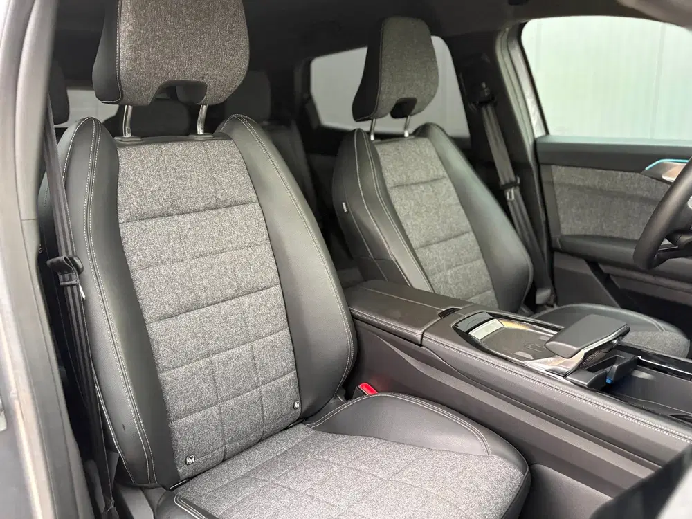 Renault Espace E-Tech full hybrid 200 techno 7p. uit 2023, foto 13