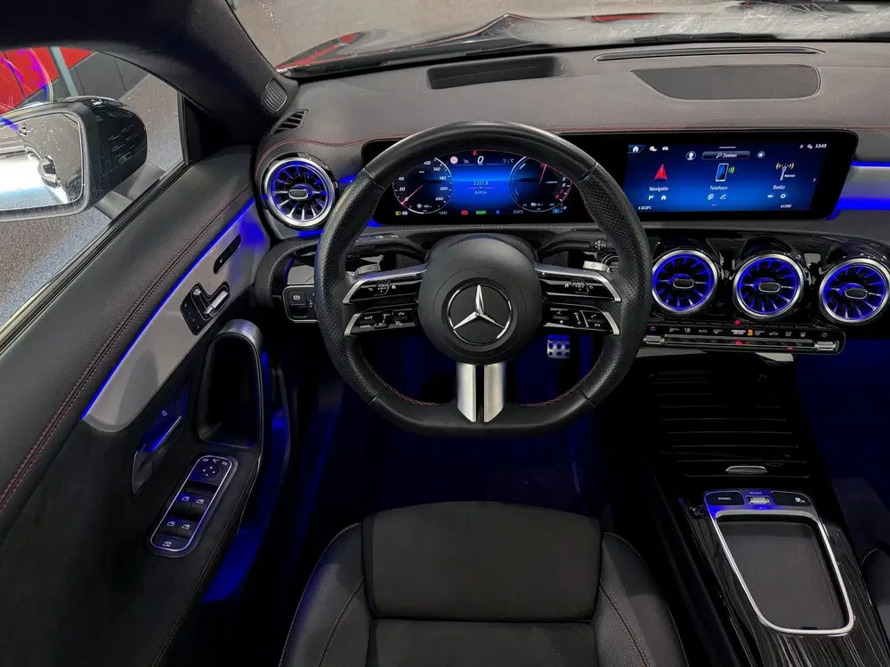 Mercedes-Benz CLA 250 e AMG Memory uit 2024, foto 12