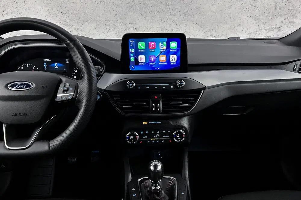 Ford Focus 1.0 EcoBoost Hybrid ST Line uit 2023, foto 13