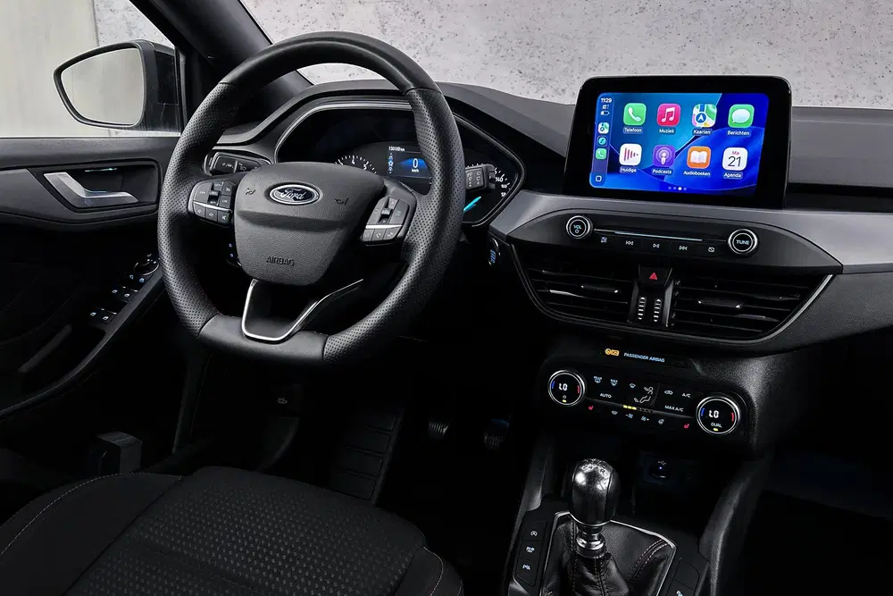 Ford Focus 1.0 EcoBoost Hybrid ST Line uit 2023, foto 14