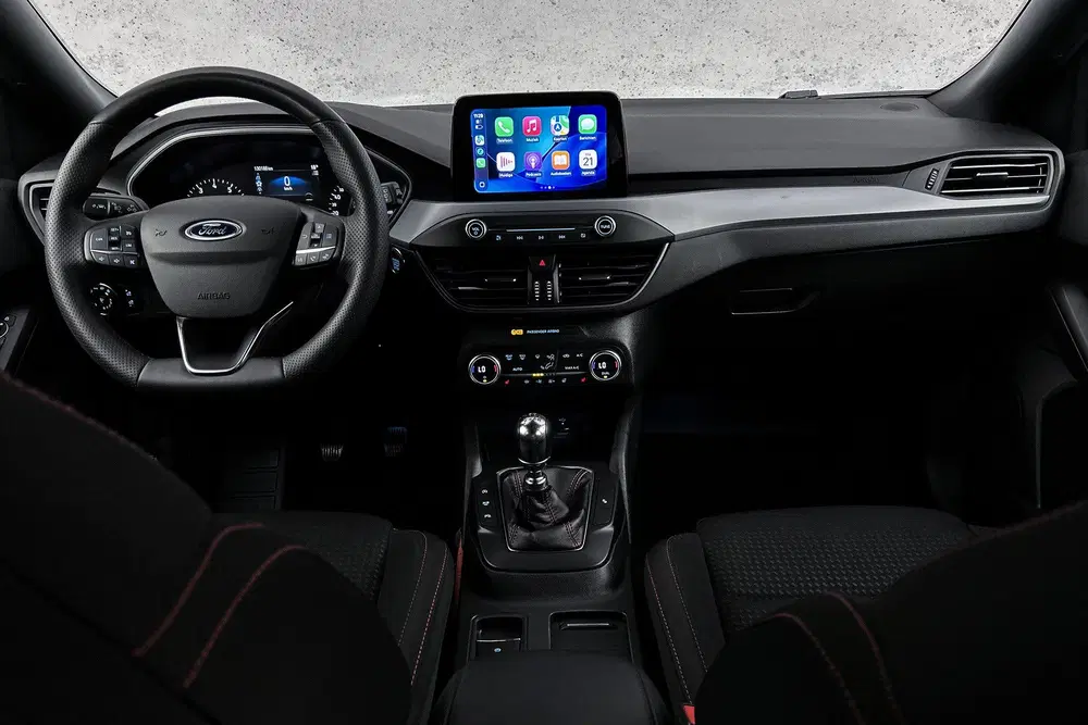 Ford Focus 1.0 EcoBoost Hybrid ST Line uit 2023, foto 2