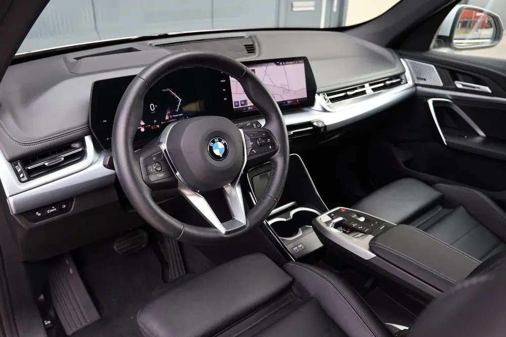 BMW X1 XDrive23i X-line uit 2023, foto 11