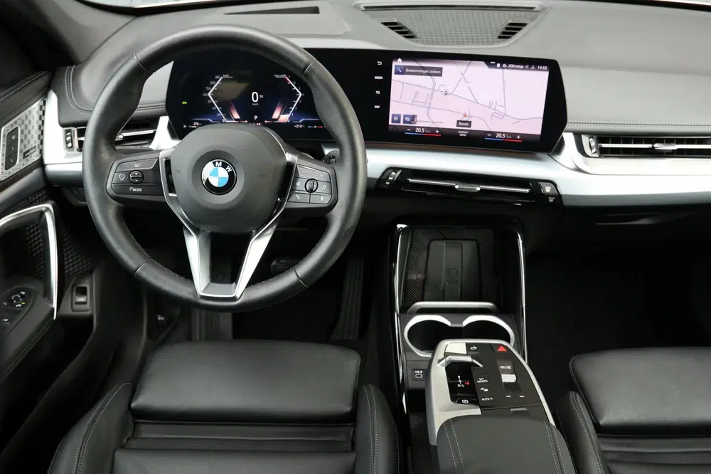 BMW X1 XDrive23i X-line uit 2023, foto 3
