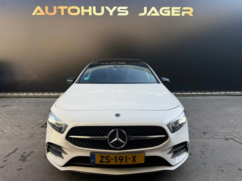 Mercedes-Benz A-Klasse 180 Business Solution AMG Night Upgra uit 2019, foto 9