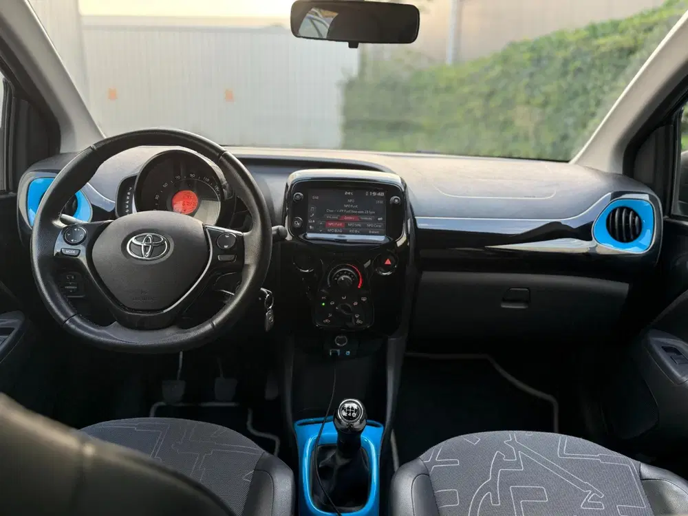 Toyota Aygo 1.0 VVT-i X-PLAY 72PK 2019 uit 2019, foto 6