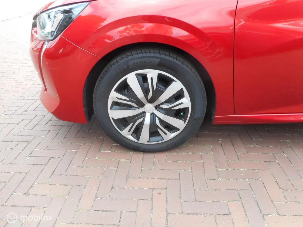 Peugeot 208 1.2 PureTech Blue Lease Allure uit 2020, foto 12