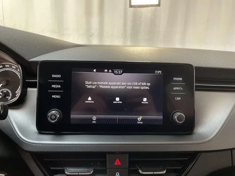 Skoda Kamiq 1.0 TSI 110pk Ambition Parkeersensoren Cli uit 2022, foto 15