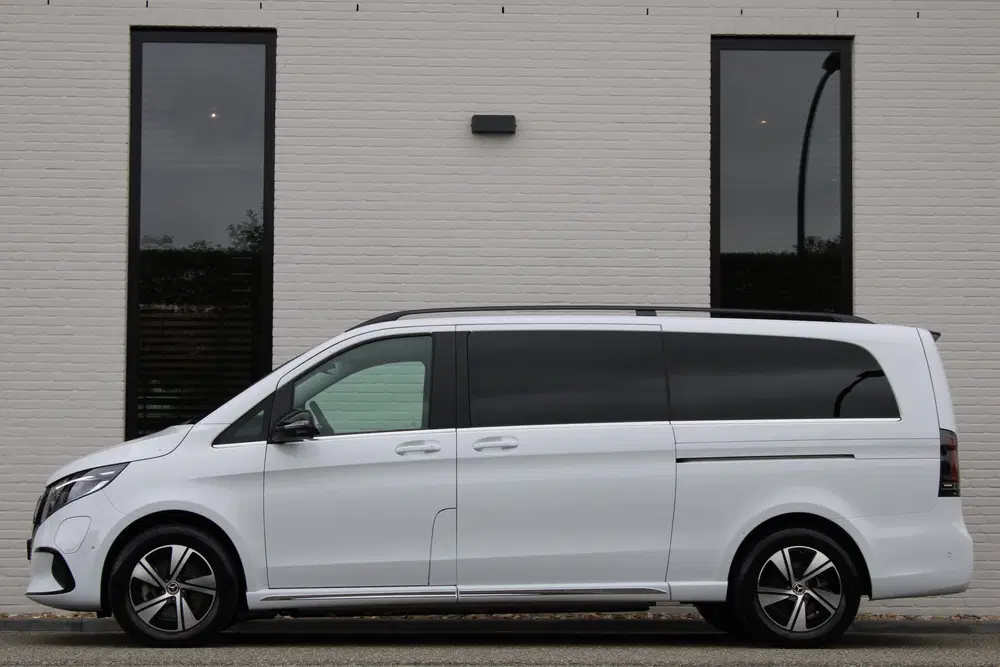 Mercedes-Benz EQV 300 L3 uit 2026, foto 6