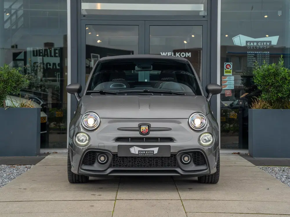 Abarth 595C 595C 1.4 T-Jet Competizione uit 2022, foto 6