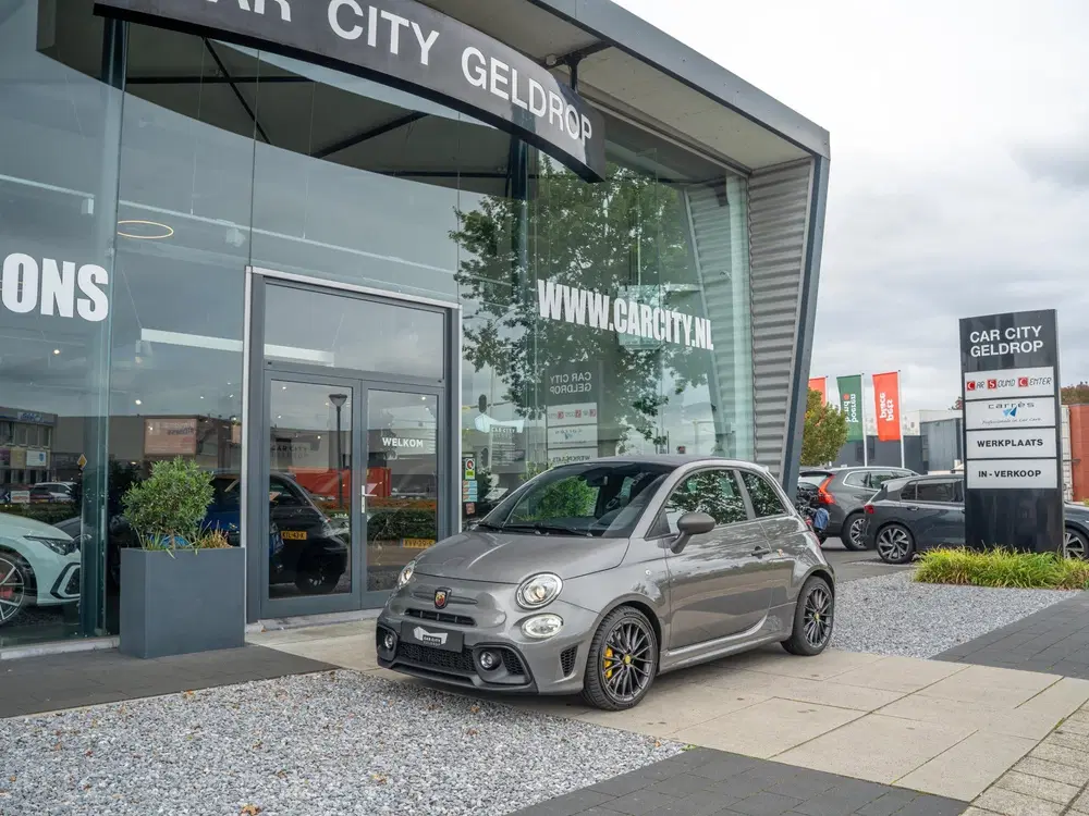 Abarth 595C 595C 1.4 T-Jet Competizione uit 2022, foto 7