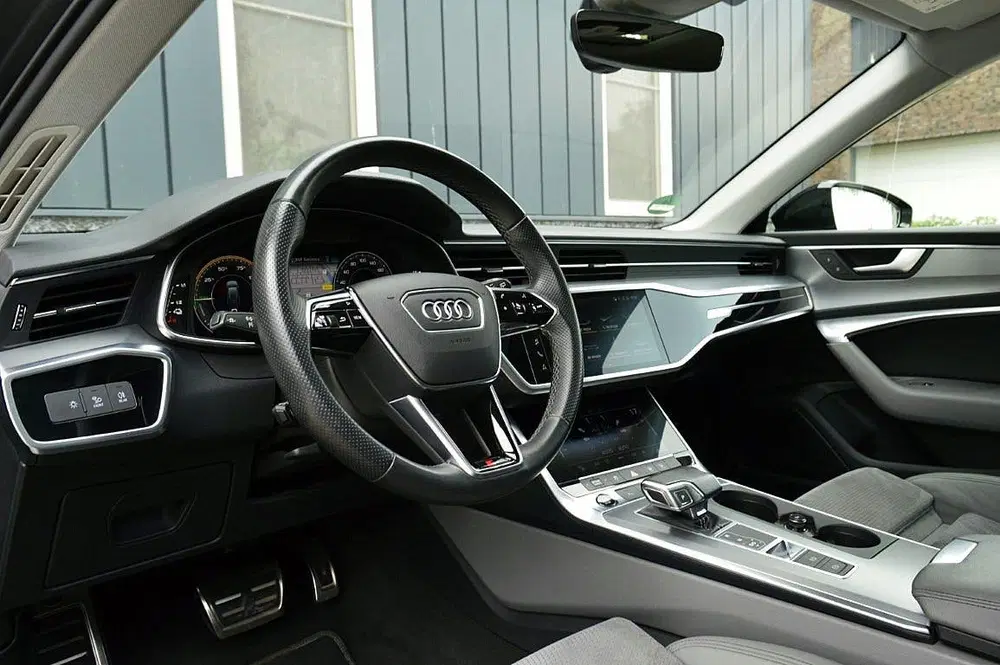 Audi A6 55 TFSI e quattro S edition Competition SO uit 2021, foto 12
