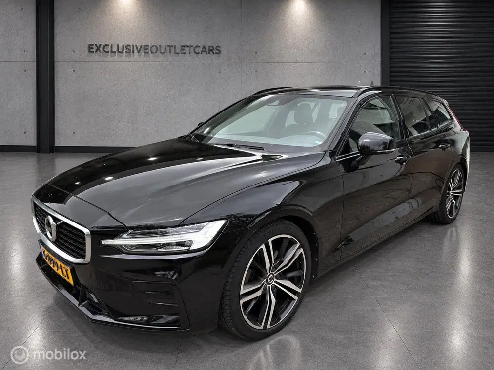 Volvo V60 2.0 T4 R-Design 211 pk BLIS Polestar tunin uit 2019, foto 2