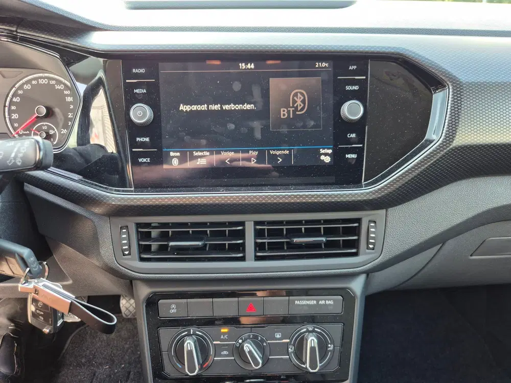 Volkswagen T-Cross 1.0 TSI Life 70Kw uit 2020, foto 14