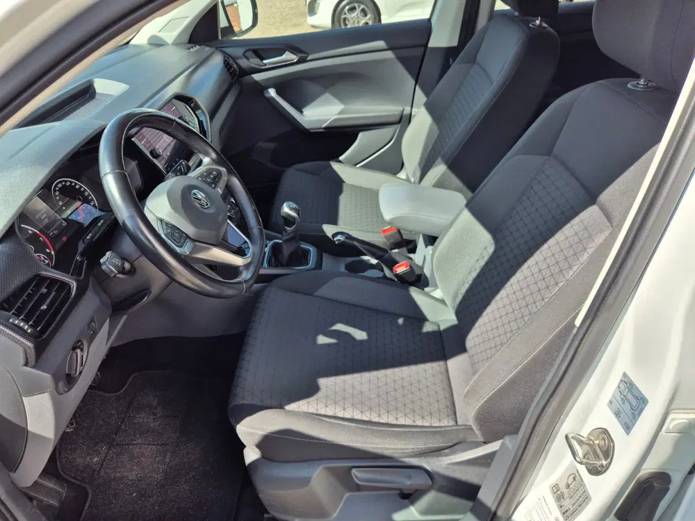Volkswagen T-Cross 1.0 TSI Life 70Kw uit 2020, foto 5