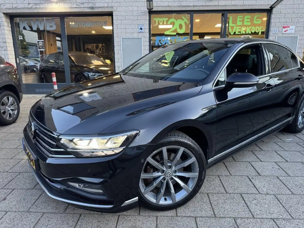 Volkswagen Passat 2.0 TSI 3X R-Line Dsg Leer Camera DCC ACC uit 2020, foto 14