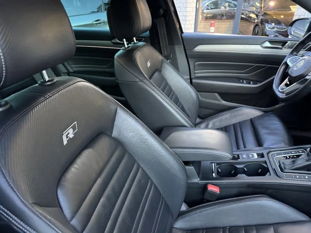 Volkswagen Passat 2.0 TSI 3X R-Line Dsg Leer Camera DCC ACC uit 2020, foto 5
