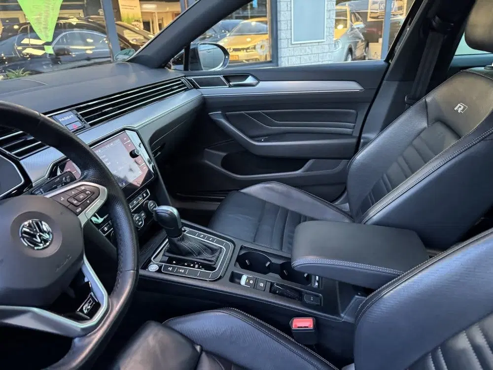 Volkswagen Passat 2.0 TSI 3X R-Line Dsg Leer Camera DCC ACC uit 2020, foto 8