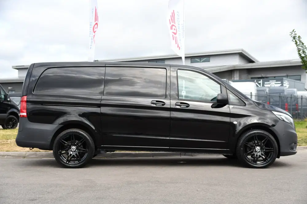 Mercedes-Benz Vito 116 CDI L2 Black Edition Cruise uit 2022, foto 10