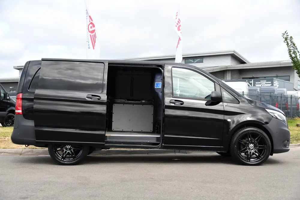 Mercedes-Benz Vito 116 CDI L2 Black Edition Cruise uit 2022, foto 11