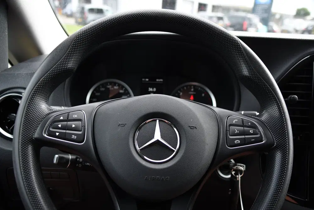 Mercedes-Benz Vito 116 CDI L2 Black Edition Cruise uit 2022, foto 14