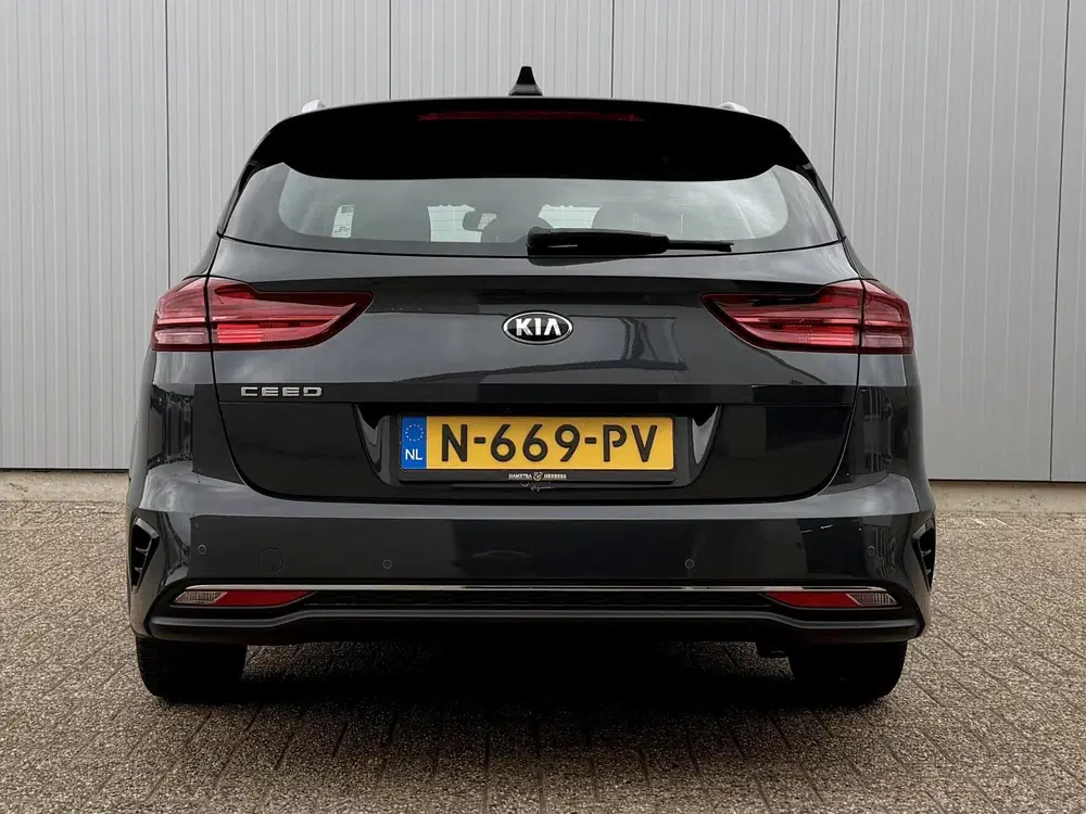 Kia Ceed Ceed SW 1.5 T-GDi AUTOMAAT uit 2021, foto 9