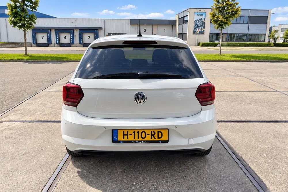 Volkswagen Polo 1.0 TSI Comfortline Automaat uit 2020, foto 4