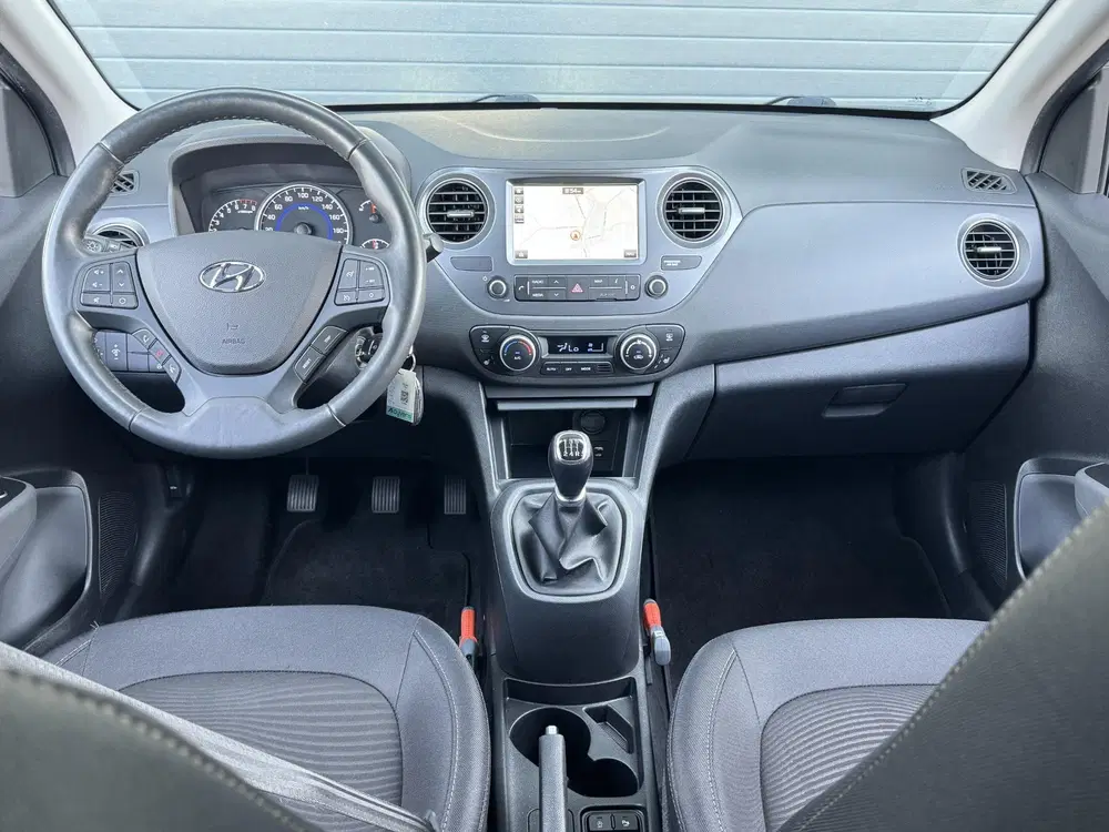Hyundai i10 1.0I PREMIUM I APPLE CARPLAY I CLIMATE CON uit 2020, foto 7