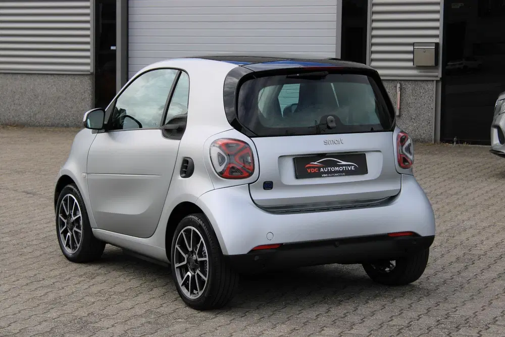 Smart forTwo EQ BRABUS Mattrunner 91% SOH uit 2021, foto 13