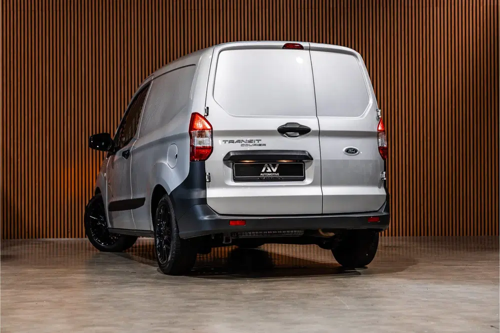 Ford Transit Courier 1.0 100 PK uit 2022, foto 7