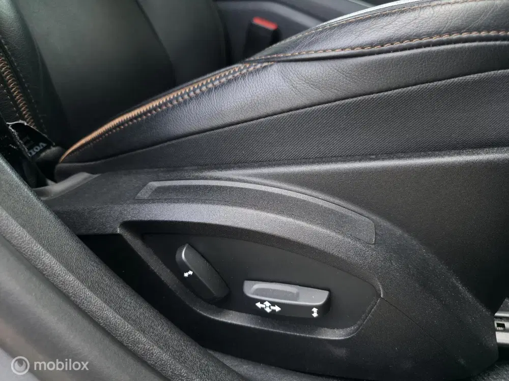 Volvo V40 Cross Country 1.5 T3 Polar+ uit 2019, foto 10
