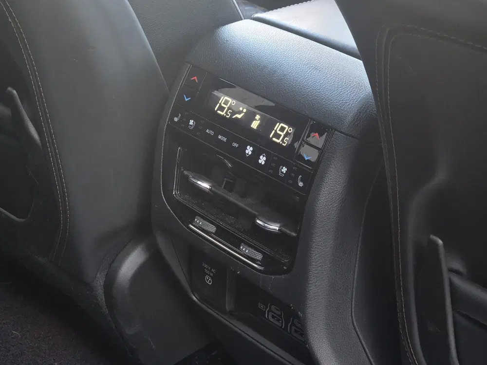 Jeep Grand Cherokee 2.0 Summit Reserve 4xe uit 2024, foto 5