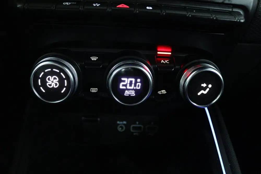 Renault Clio 1.0 TCe Intens (CAMERA uit 2019, foto 12
