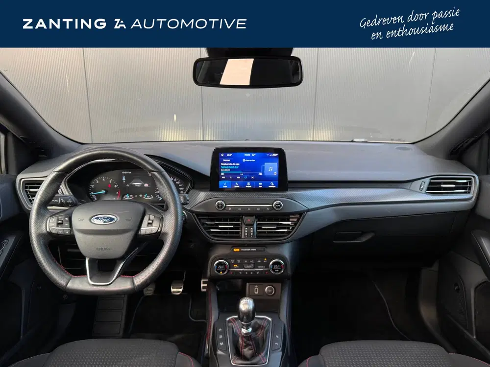 Ford Focus 1.0 E.B. ST Line Business uit 2019, foto 3