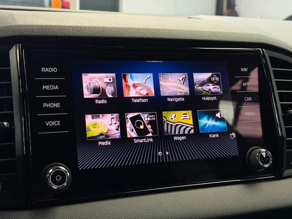 Skoda Karoq 1.5 TSI ACT Sportline CarPlay Nardo uit 2024, foto 9