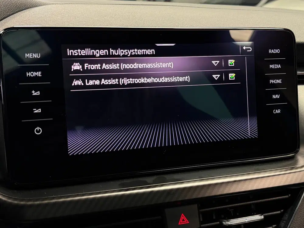 Skoda Kamiq 1.0 TSI Monte Carlo Pano Camera CarPlay uit 2022, foto 14