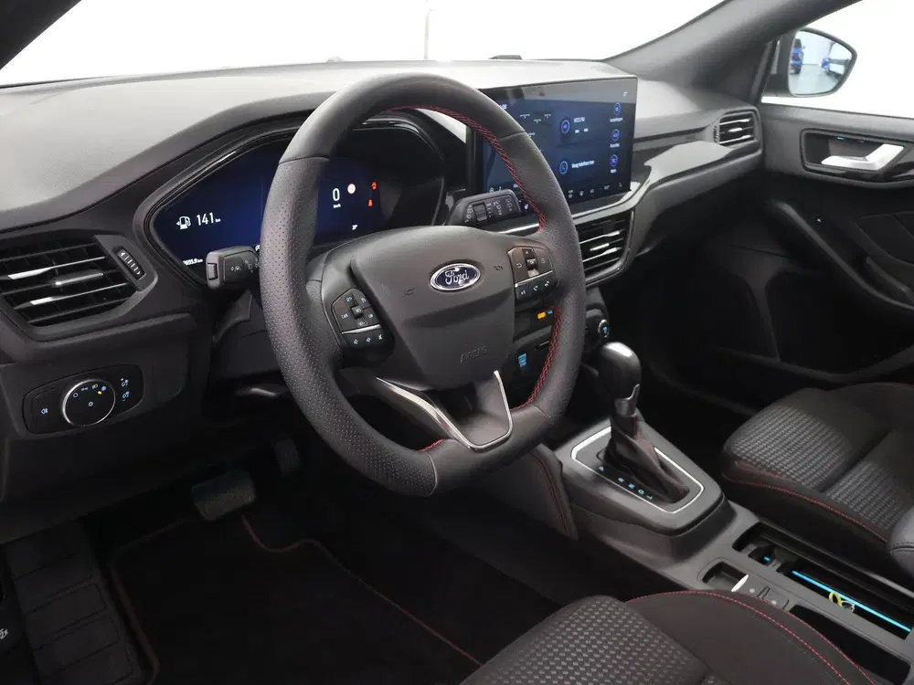 Ford Focus 1.0 EcoBoost Hybrid ST Line X uit 2024, foto 7