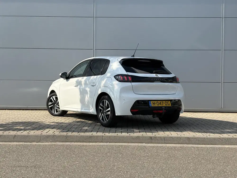 Peugeot 208 1.2 PureTech Allure uit 2020, foto 3