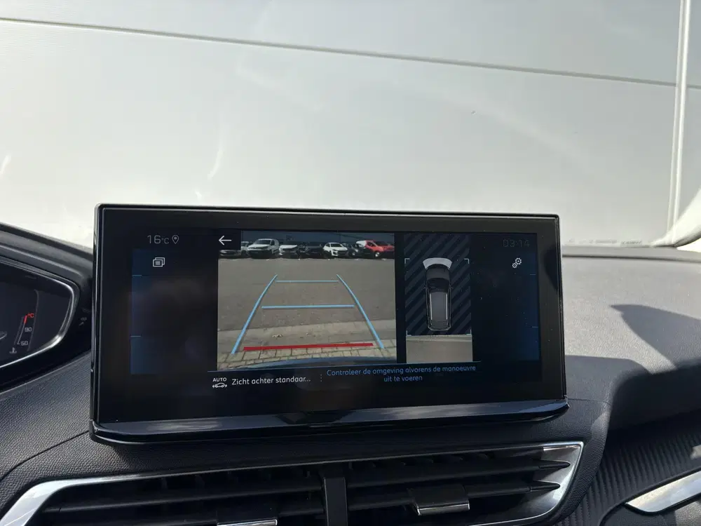 Peugeot 3008 1.2 PureTech Allure uit 2021, foto 15