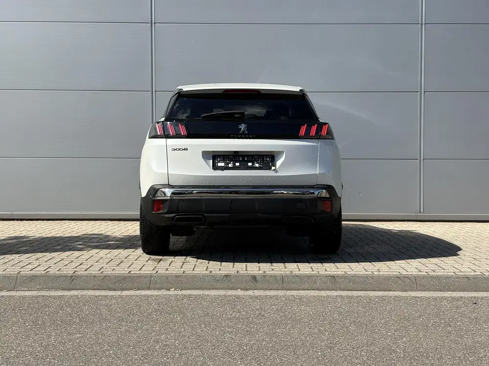 Peugeot 3008 1.2 PureTech Allure uit 2021, foto 5