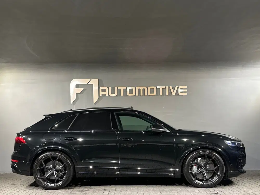 Audi RS Q8 4.0 TFSI quattro Performance Pano uit 2024, foto 14
