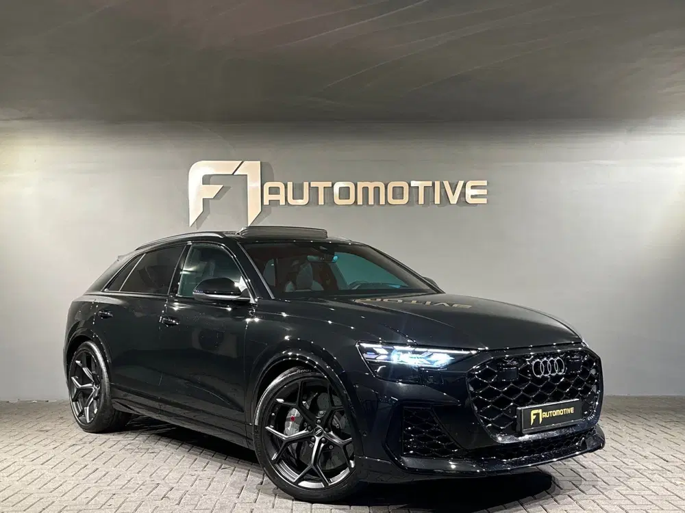 Audi RS Q8 4.0 TFSI quattro Performance Pano uit 2024, foto 8