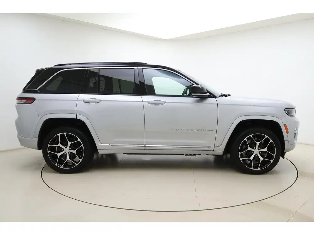 Jeep Grand Cherokee 2.0 Summit Reserve 4xe 380 PK uit 2025, foto 9