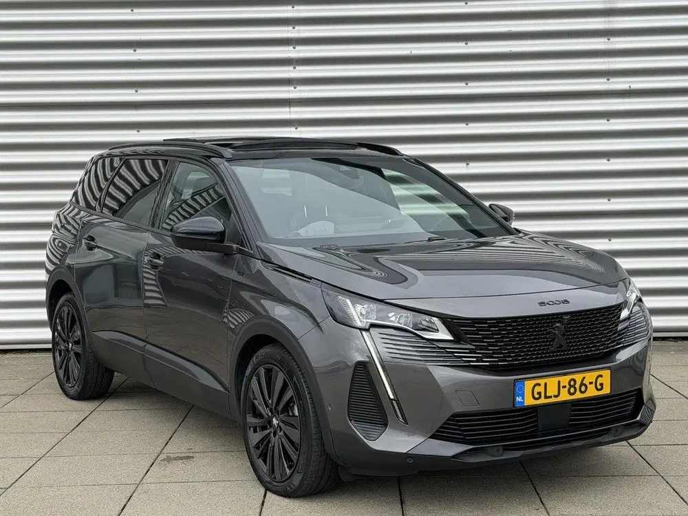 Peugeot 5008 1.2 Hybrid 136 GT uit 2024, foto 3