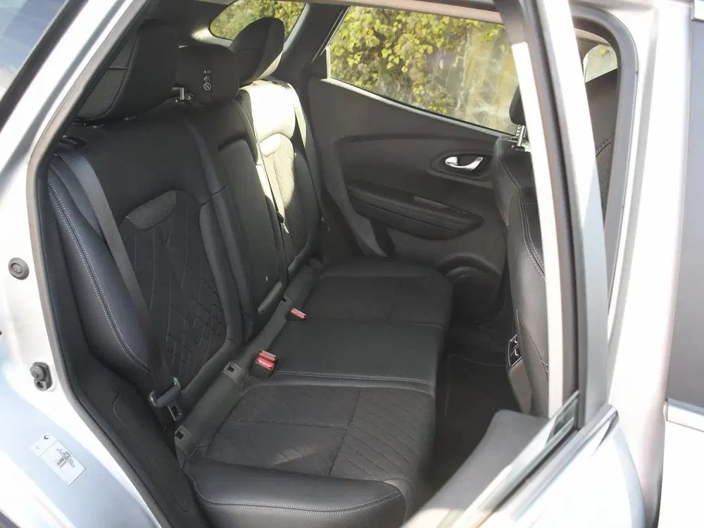 Renault Kadjar Intens 1.3 TCe 140pk CRUISE.C uit 2019, foto 12
