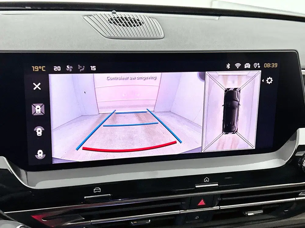 Citroën C5 X Plug-in Hybrid 225pk Automaat Shine uit 2023, foto 10