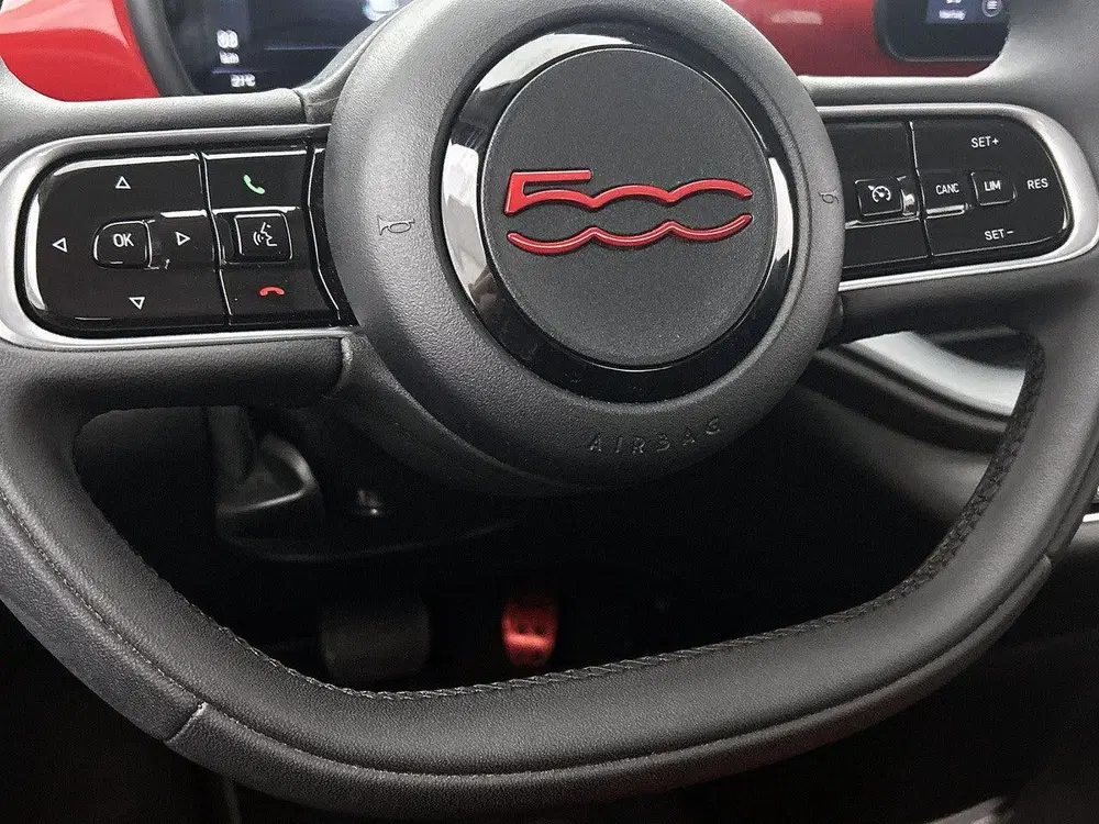 Fiat 500e 95pk RED 24 kWh Automaat ACCU 94% uit 2024, foto 15