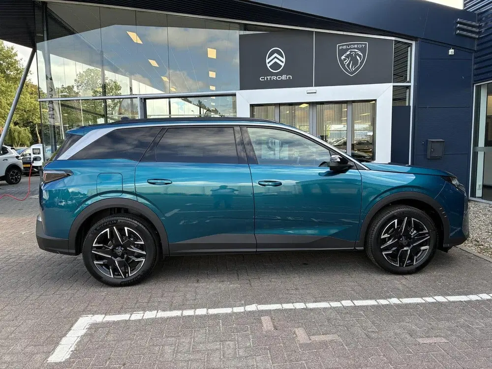 Peugeot 5008 1.2 Hybrid 145pk Allure 7persoons uit 2026, foto 2
